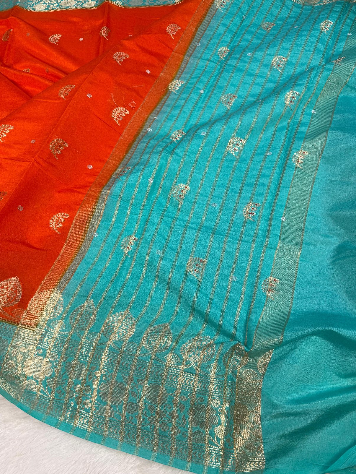 BANARASI DUPION SILK SAREE - Image 3