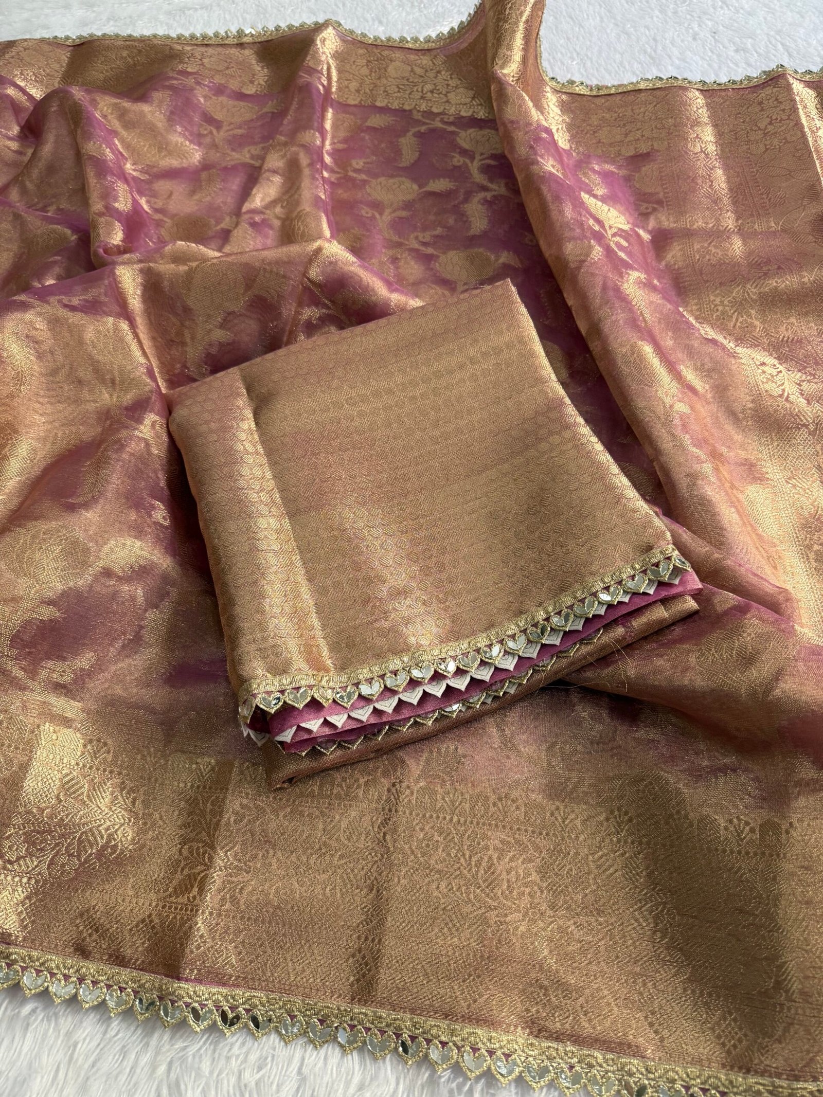 ✨ Elegant Dual Tone Tissue Saree ✨ - Image 3